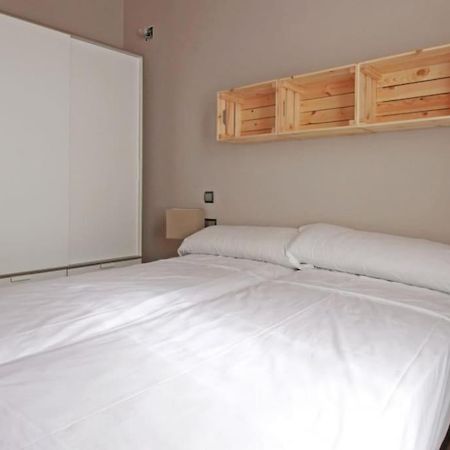 Bebarceloner Sants Apartments - 2 Bedrooms Екстер'єр фото